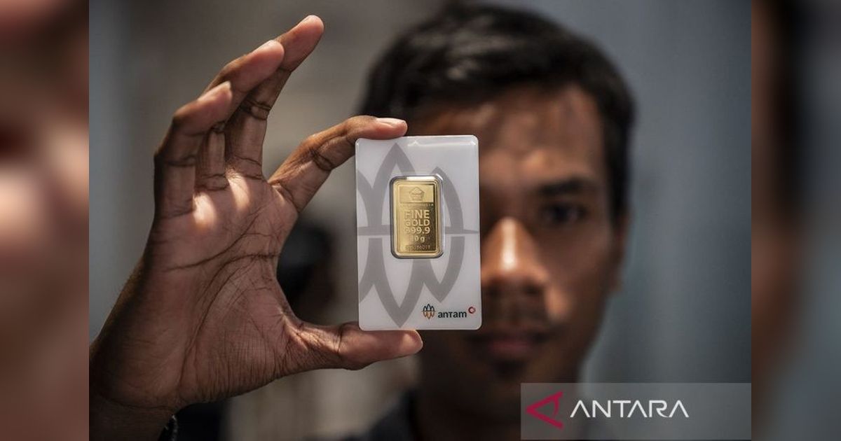 Harga Emas Antam Turun Tipis, Kini Rp1,953 Juta per Gram