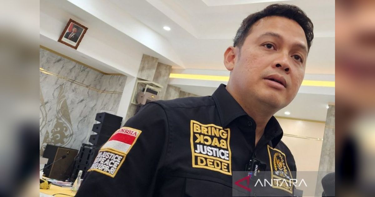 Wakil Ketua Komisi III DPR Dukung Polisi Usut Dalang Ricuh Demo Buruh Semarang
