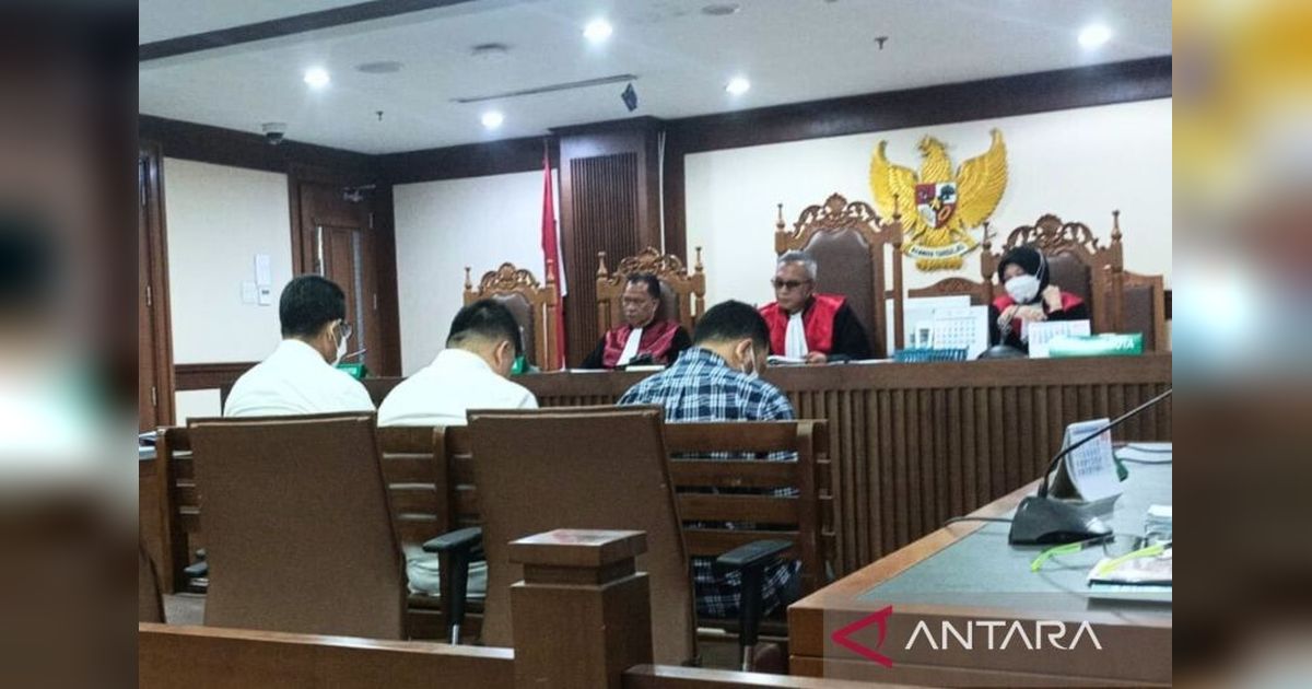 Eks Jaksa Kejari Jakbar Didakwa Tilep Rp11,7 Miliar Uang Barang Bukti Robot Trading