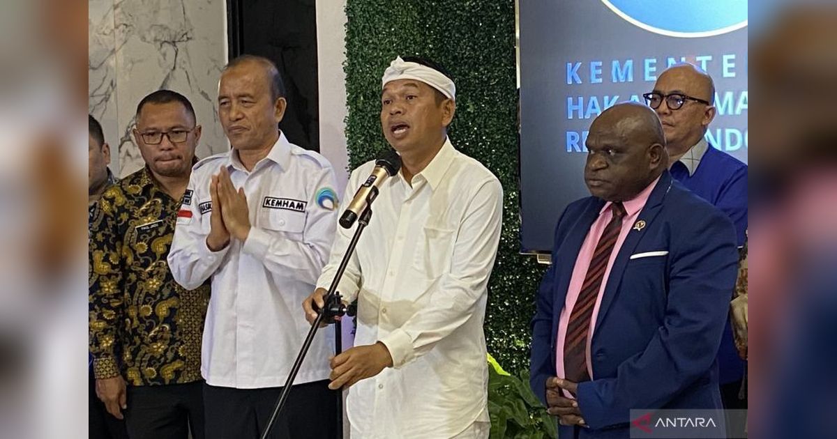 Gubernur Jabar Bantah Wajib Vasektomi untuk Bansos: KB Hanya Anjuran