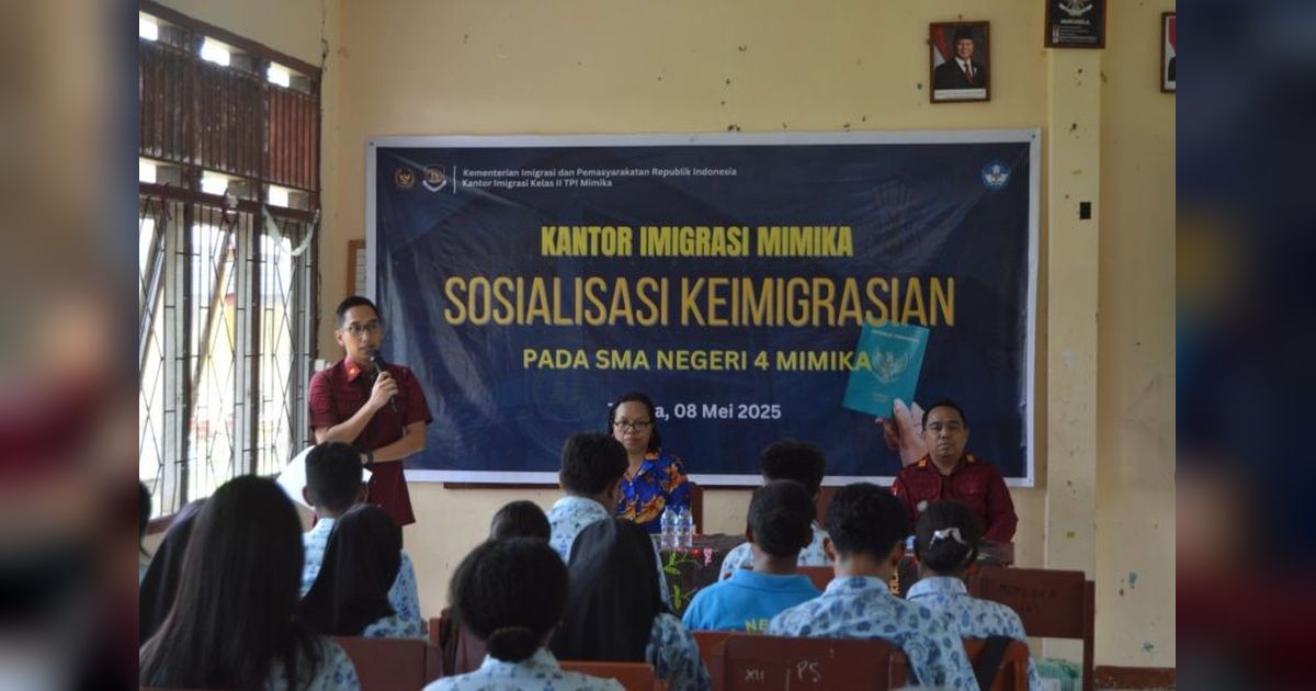 Imigrasi Mimika Sosialisasikan Keimigrasian kepada Siswa SMAN 4, Wujudkan Pemahaman Sejak Dini