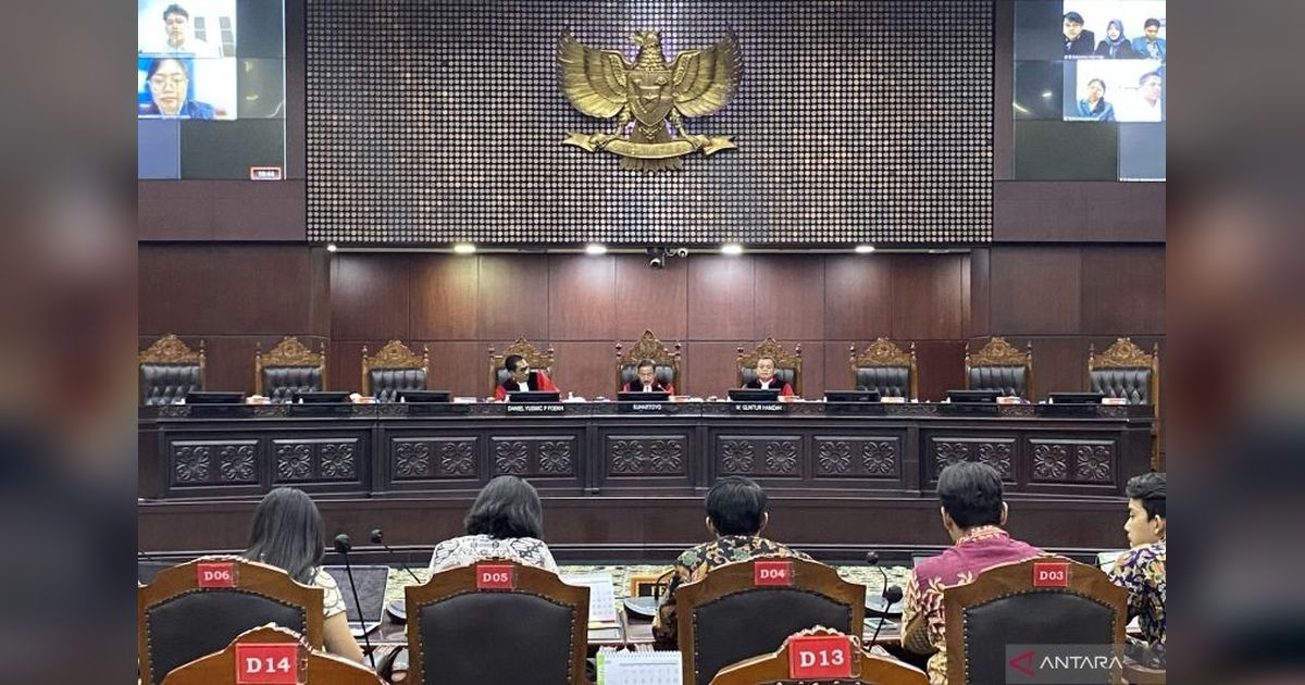 Mahkamah Konstitusi Mulai Sidangkan 11 Perkara Uji UU TNI Baru