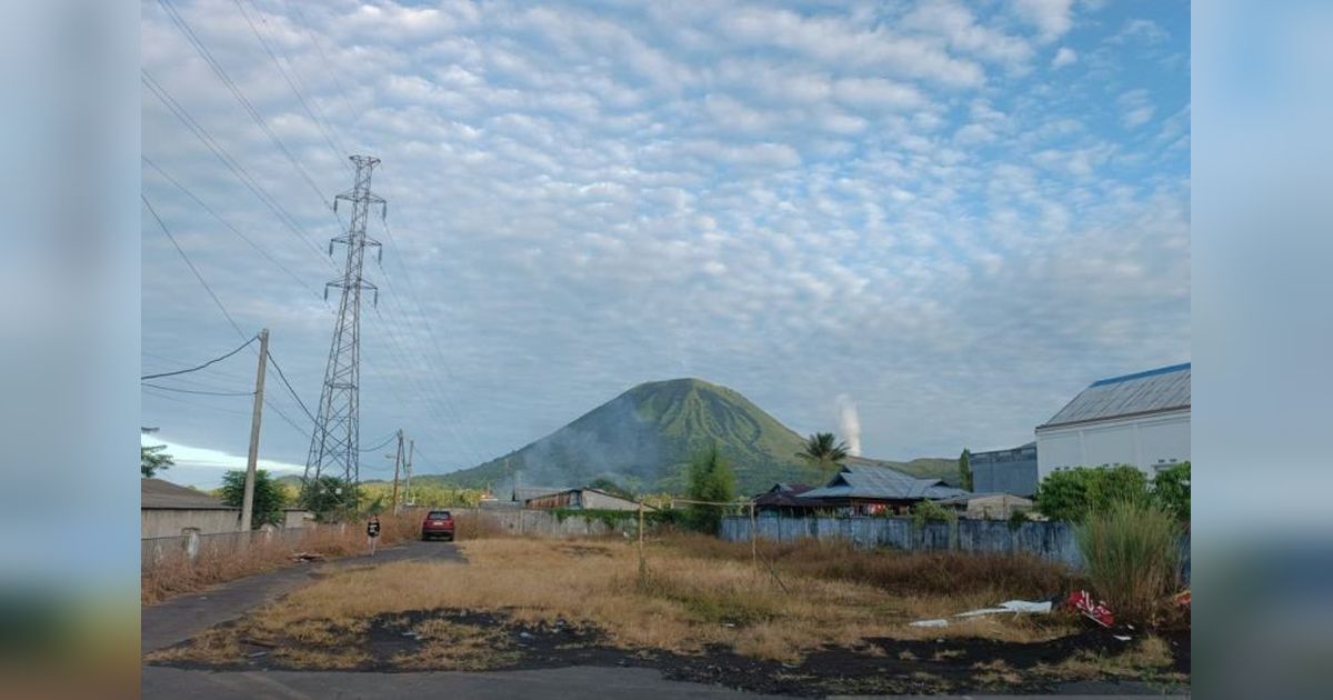 Gunung Lokon Level Waspada, Radius 1,5 Km dari Kawah Tompaluan Steril