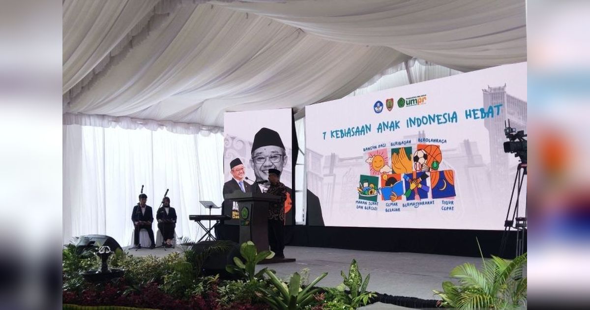 Mendikbud Luncurkan 7 Kebiasaan Anak Hebat di Kalteng, Bangun Generasi Unggul