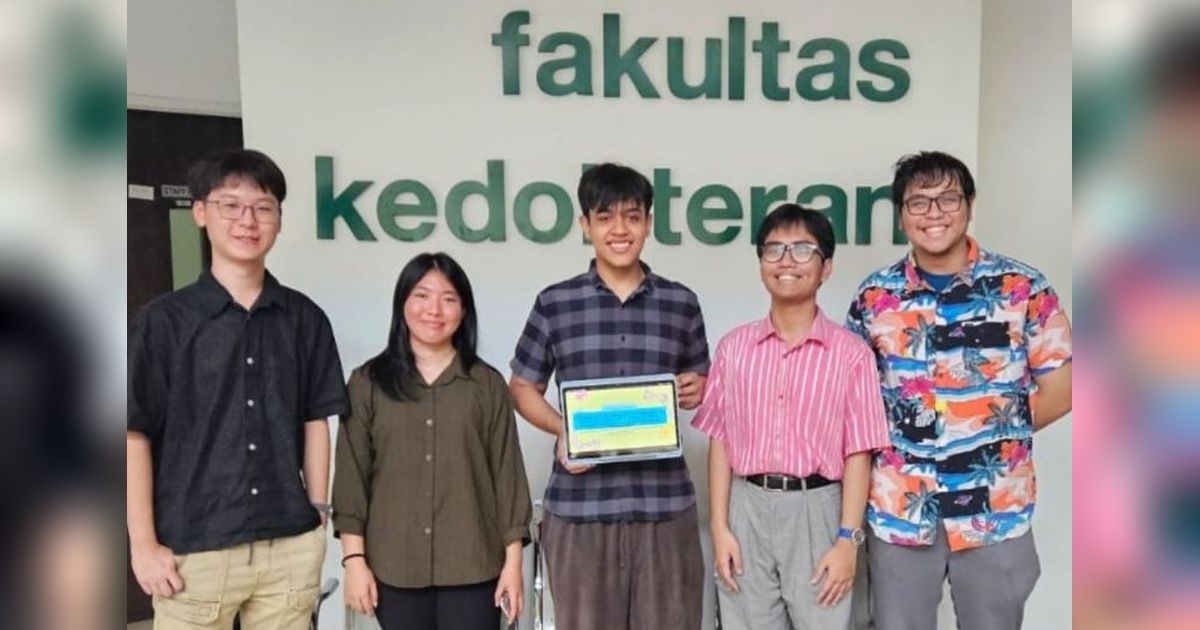 Mahasiswa UI Juara Oral Presentation di JakNews 2025: Temukan Harapan Baru untuk Pengobatan Alzheimer