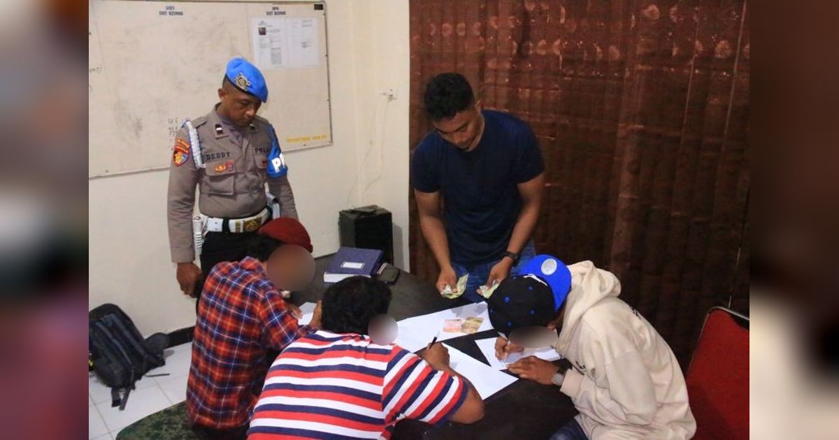 Polda Maluku Ciduk Tiga Pelaku Pungli Parkir Liar di Ambon