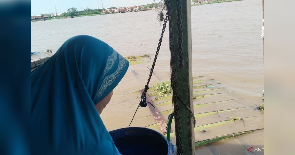 Sungai Musi Kembali Normal Usai Tragedi Ledakan Kapal Jukung di Palembang