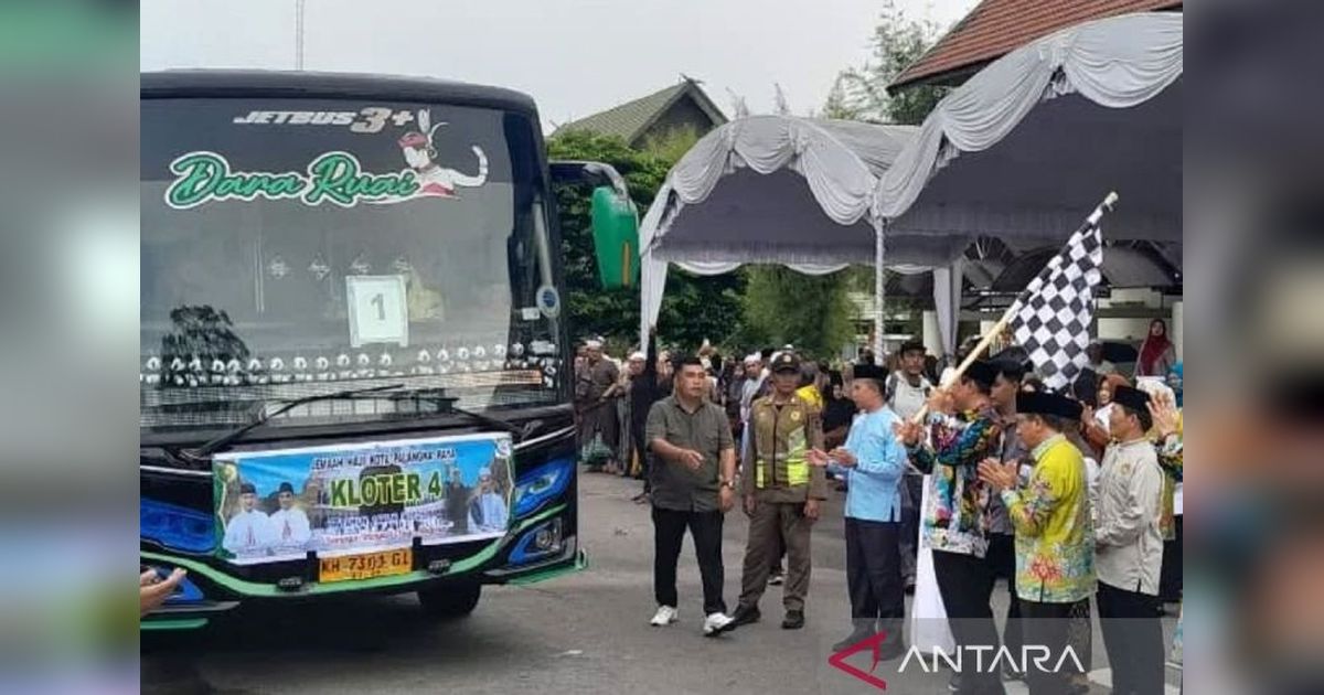 222 Calon Haji Palangka Raya Berangkat ke Tanah Suci, Doa untuk Ibadah yang Lancar