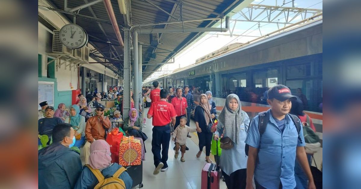 KAI Tambah 9.948 Tempat Duduk untuk Libur Panjang Mei 2025