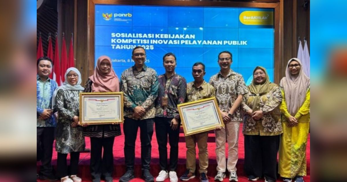 RSUD Kandangan dan Disdukcapil HSS Raih Penghargaan Pelayanan Prima KemenPAN-RB