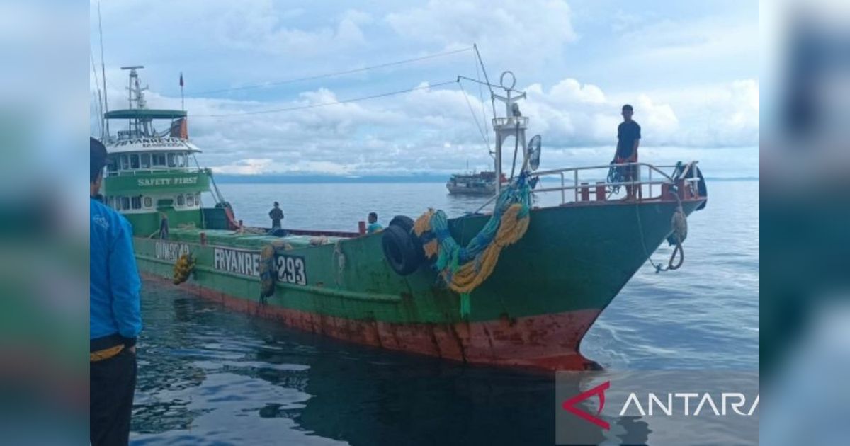 Masyarakat Adat Samau Jadi Mitra KKP Awasi Potensi Perikanan Biak Numfor
