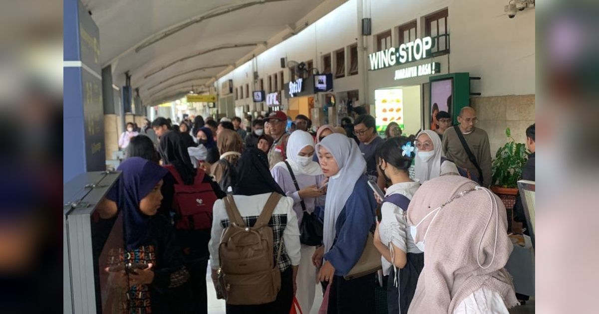 Penumpang KA Stasiun Malang Tembus 7.743 Jelang Waisak, Rute Jakarta Paling Ramai
