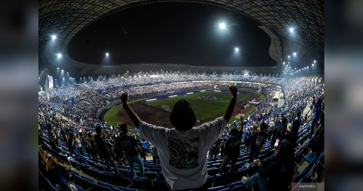 JUARA DEUI! Persib Bandung Raih Gelar Liga 1 Dua Musim Berturut-turut
