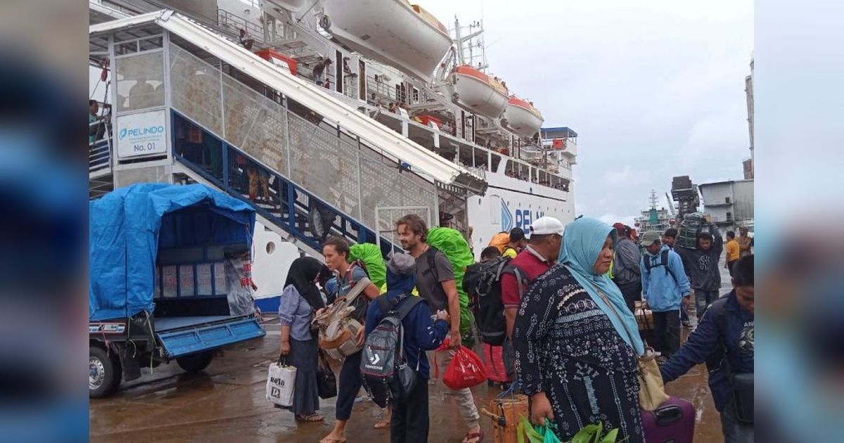 Pelindo Percantik Pelabuhan Ambon: Kenyamanan Penumpang Jadi Prioritas