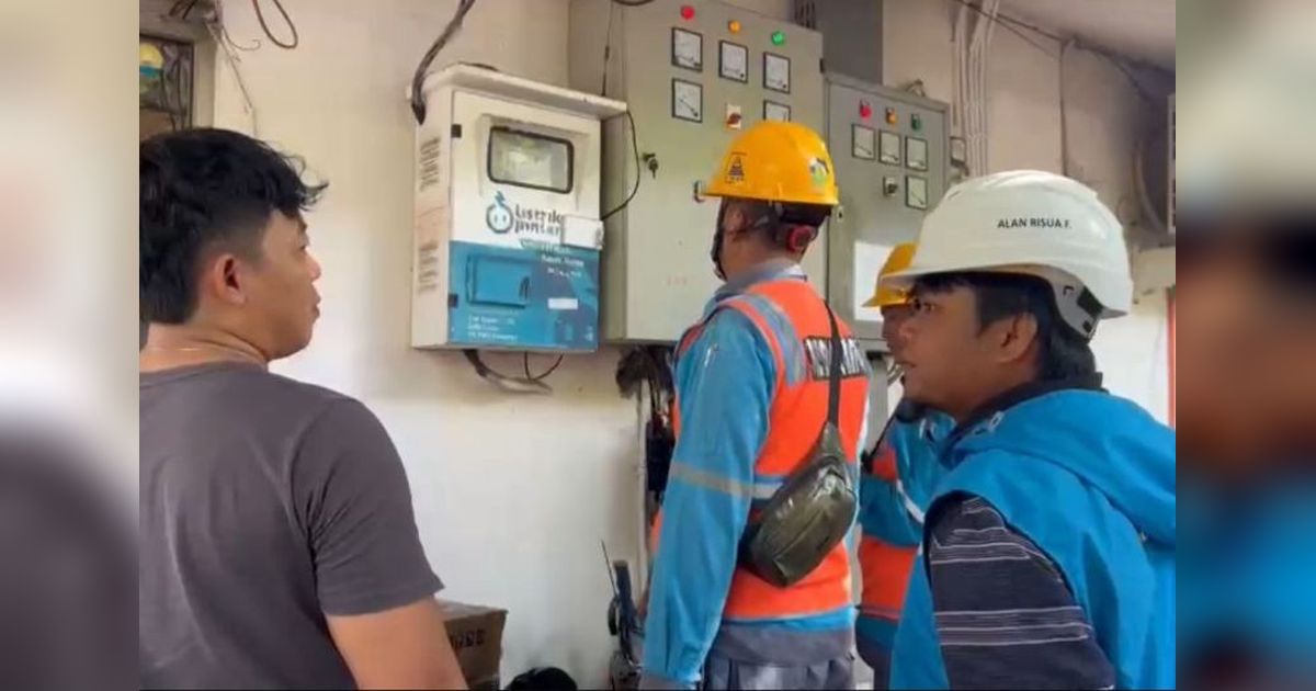 PLN Jamin Pasokan Listrik Lancar di 77 Vihara Jakarta saat Waisak