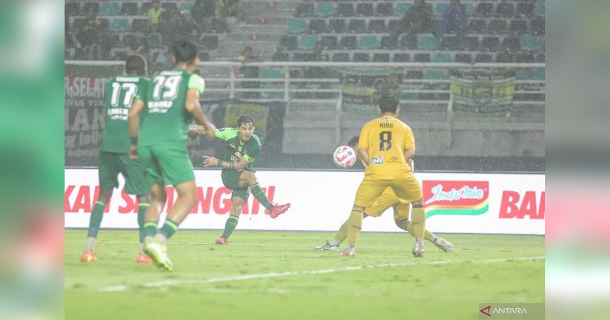 Persebaya Ditahan Imbang Semen Padang 1-1: Gagal Raih Poin Penuh di GBT