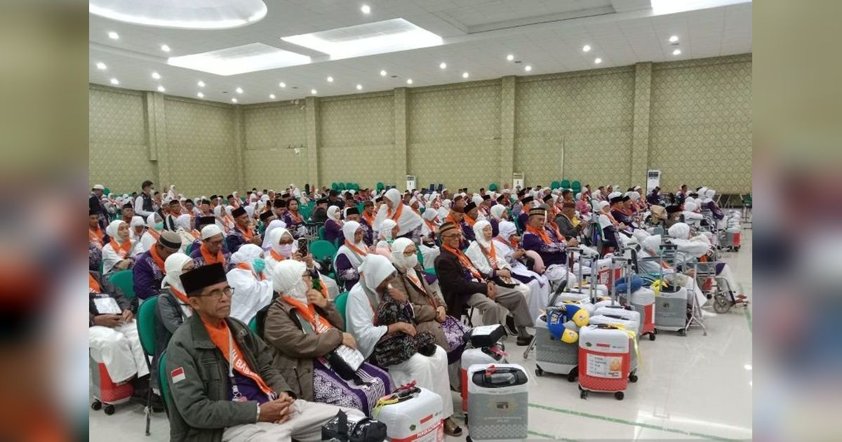 Jamaah Haji Kloter 8 Bangka Tiba Selamat di Madinah