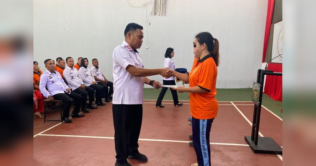 72 Warga Binaan Lapas Singkawang Dapat Remisi Waisak 2025