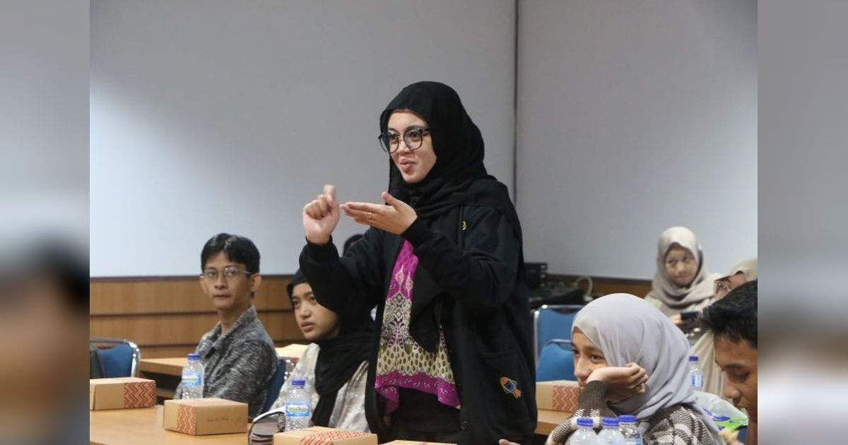 Unhas Dorong Jiwa Wirausaha Mahasiswa Difabel Lewat Career Talk