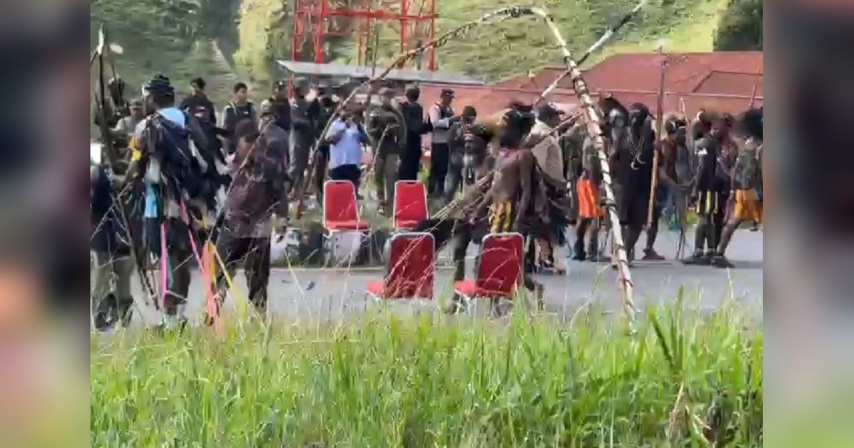 Puncak Jaya Kembali Kondusif Usai Perdamaian Adat: Gubernur Papua Tengah Berharap Konflik Tak Terulang