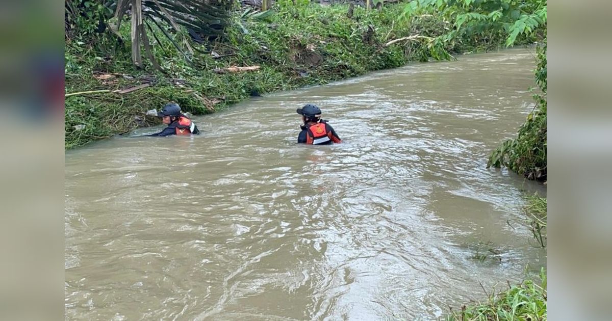 Balita Terseret Banjir Samarinda, Tim SAR Gabungan Intensifkan Pencarian