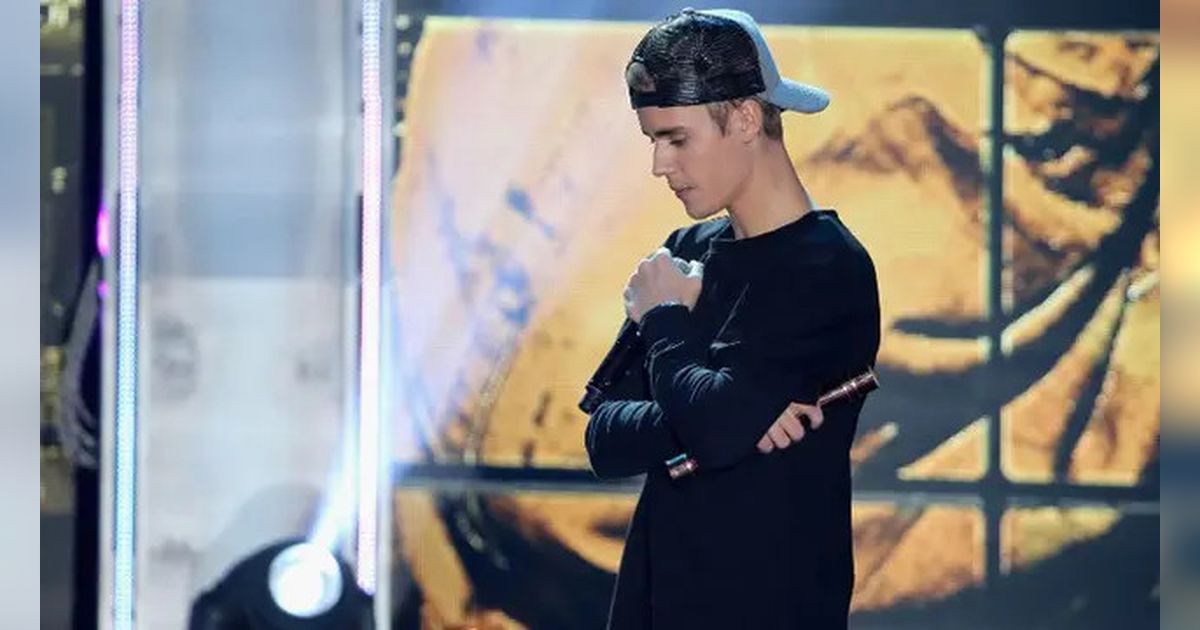 Justin Bieber Curhat Soal Cinta yang Terasa Melelahkan, Kata-katanya Bikin Fans Sang Artis Gaduh