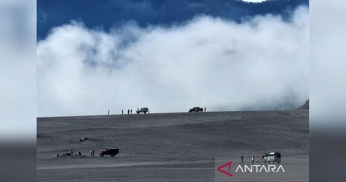 21.791 Wisatawan Ramaikan Bromo saat Libur Panjang Waisak 2025!