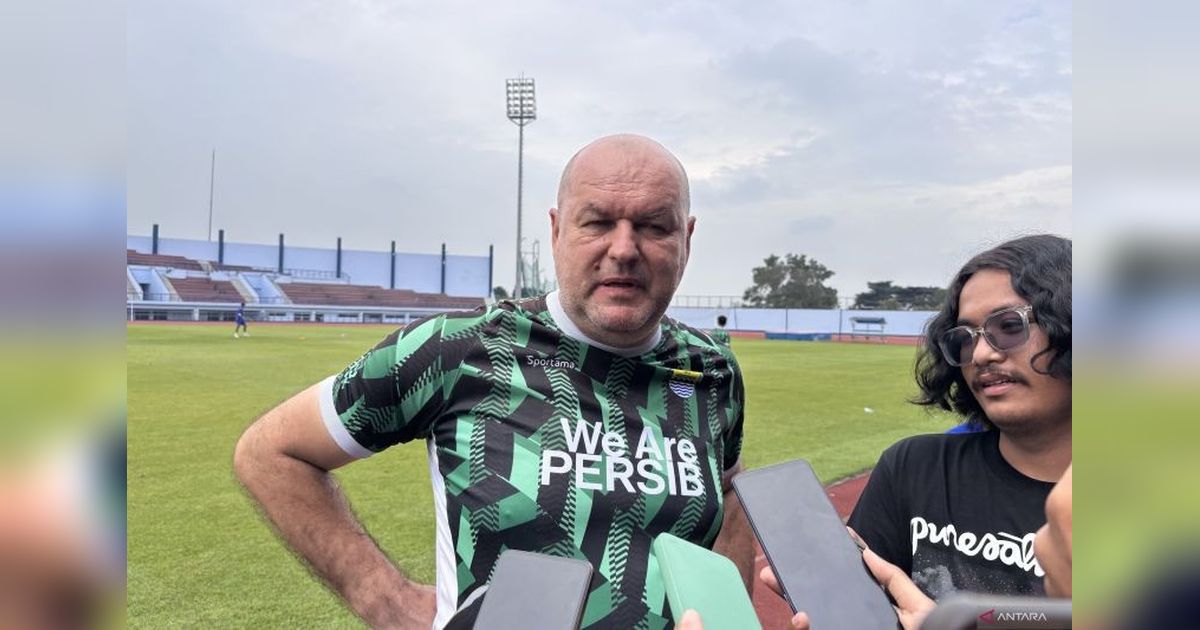 Hodak Beri Kesempatan Emas Igbonefo di Dua Laga Terakhir Persib