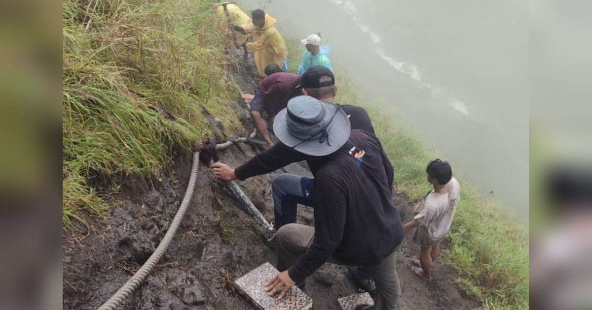 Jalur Pendakian Gunung Rinjani Diperbaiki, Pendaki Diminta Tetap Waspada