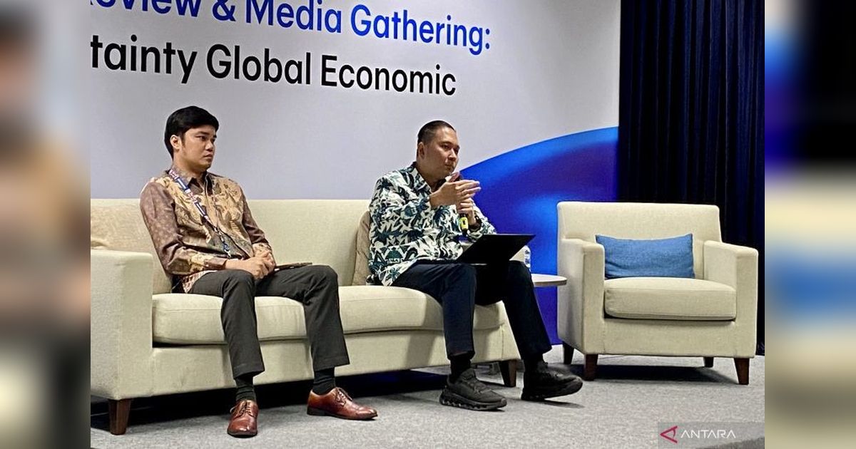 PIER Revisi Proyeksi Pertumbuhan Ekonomi RI 2025: Waspadai Ancaman Perang Dagang!
