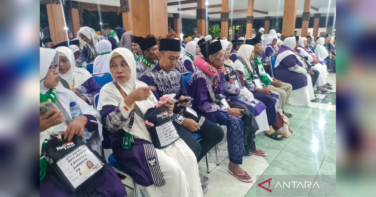 Jamaah Haji Situbondo Kloter 48 Berangkat Lebih Awal