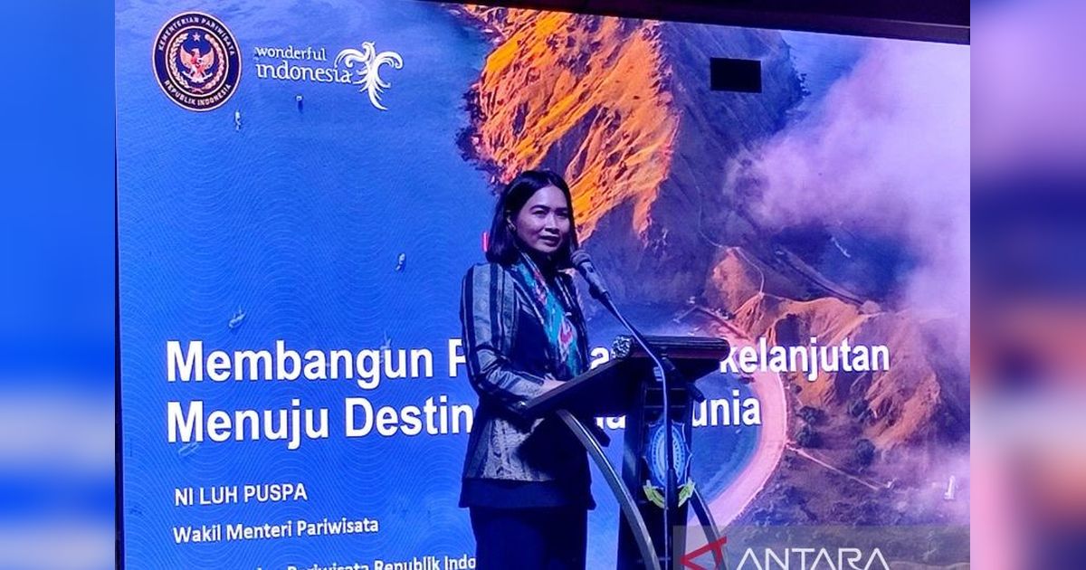 Sampah: Tantangan Terbesar Pariwisata Indonesia di Mata Wamenpar