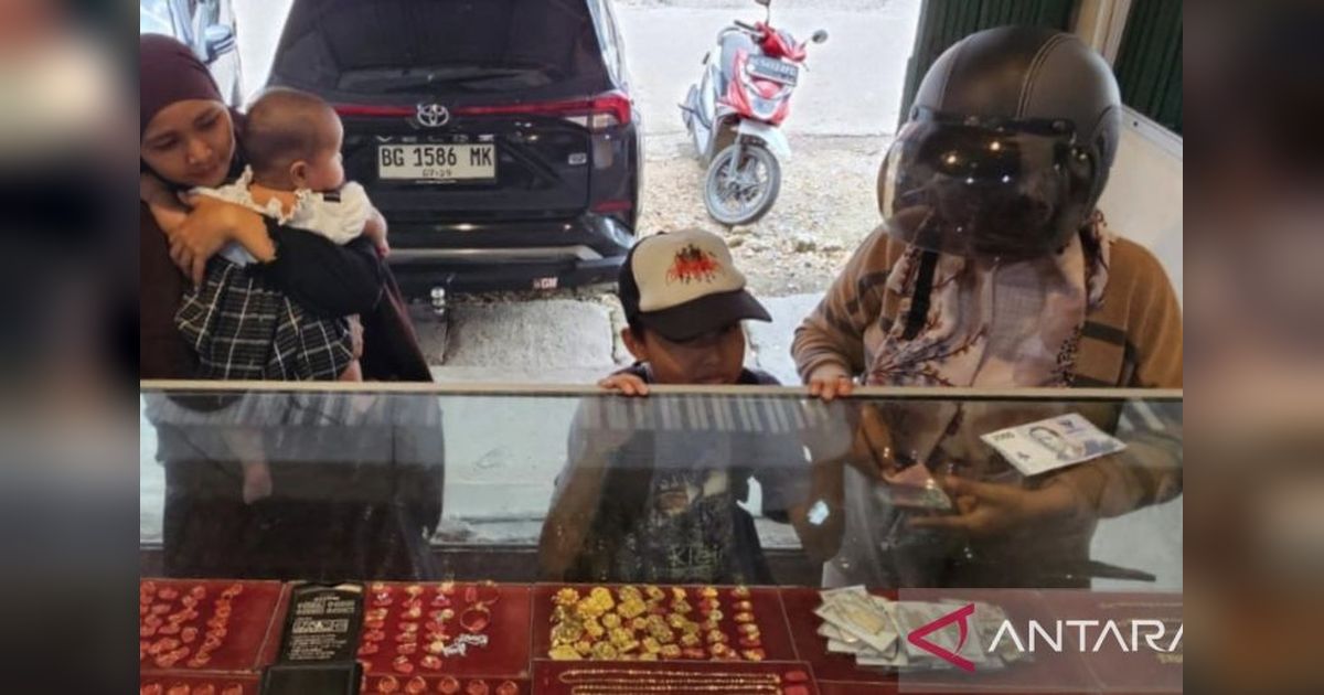Harga Emas di Palembang Turun Drastis, Sentuh Rp9.950.000 per Suku