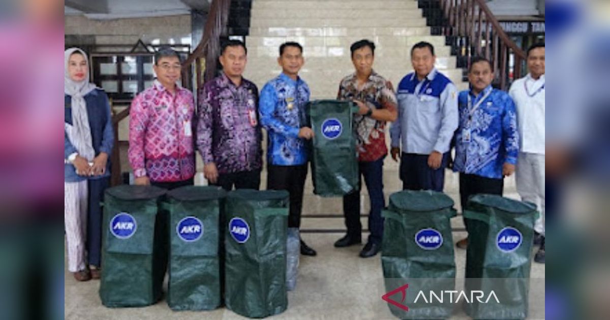 Banjarmasin Terima Bantuan 1000 Komposter, Atasi Darurat Sampah Organik