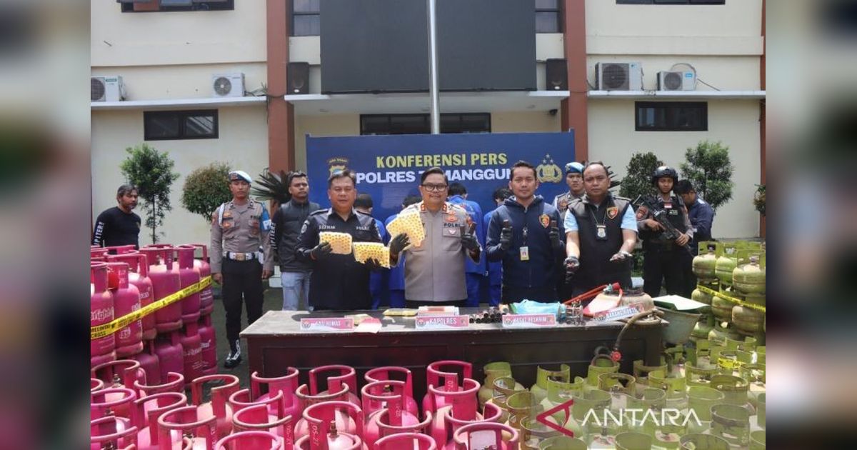 Polres Temanggung Ungkap Pengoplosan Gas Elpiji Subsidi, Ratusan Tabung Disita!