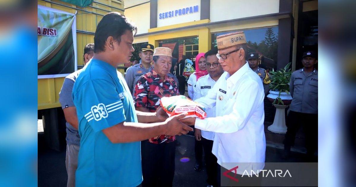 Bupati Bone Bolango Serahkan Bantuan Benih Jagung 18 Ton, Produksi Petani Diprediksi Melonjak!