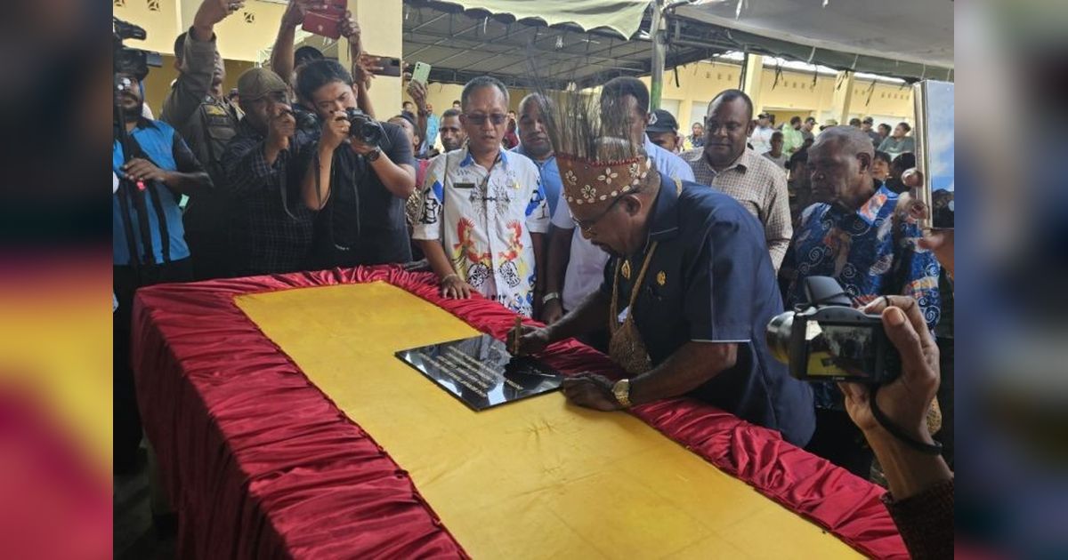 Pasar Lokal di Jayapura Dorong Perputaran Ekonomi, Bupati Yunus Wonda Resmikan Pasar Bunuku