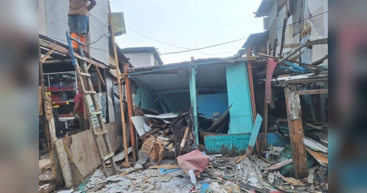 Tanggul Anti-Rob Muara Angke Ditargetkan Rampung Enam Bulan