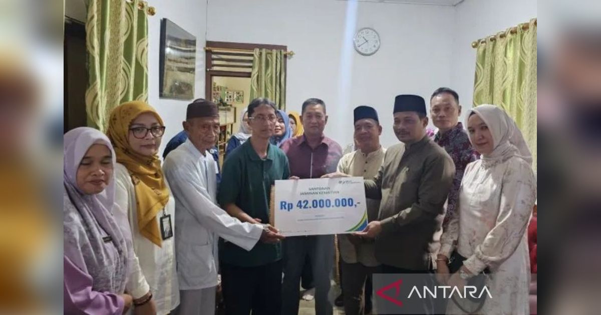 BPJamsostek Pangkalpinang Beri Santunan Rp42 Juta kepada Ahli Waris Anggota Korpri