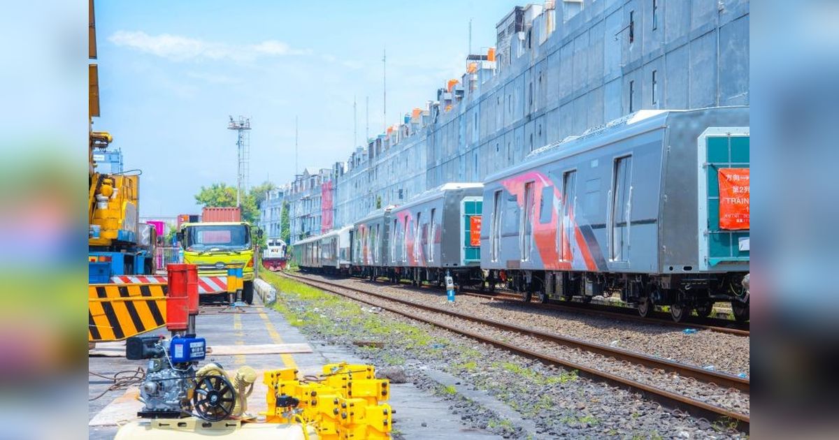 SPSL Sukses Mobilisasi 60 Gerbong KRL untuk PT KCI: Dukungan Infrastruktur Transportasi Publik Nasional