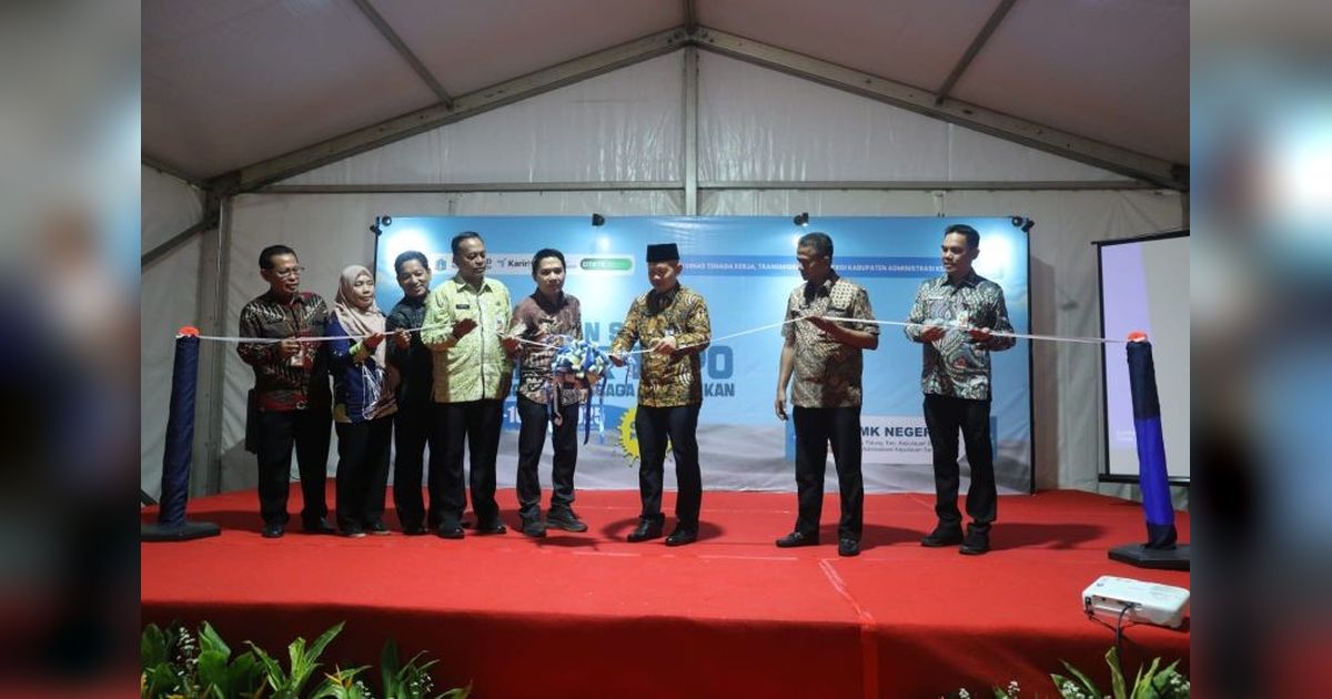 Kapal Gratis Antar Pencari Kerja di Kepulauan Seribu Menuju Bursa Kerja