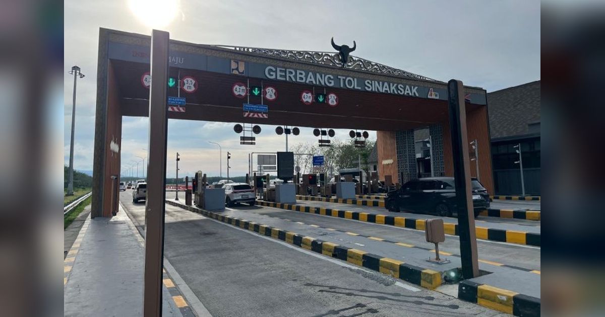 Lonjakan Kendaraan di Tol Kutepat Selama Libur Waisak 2025