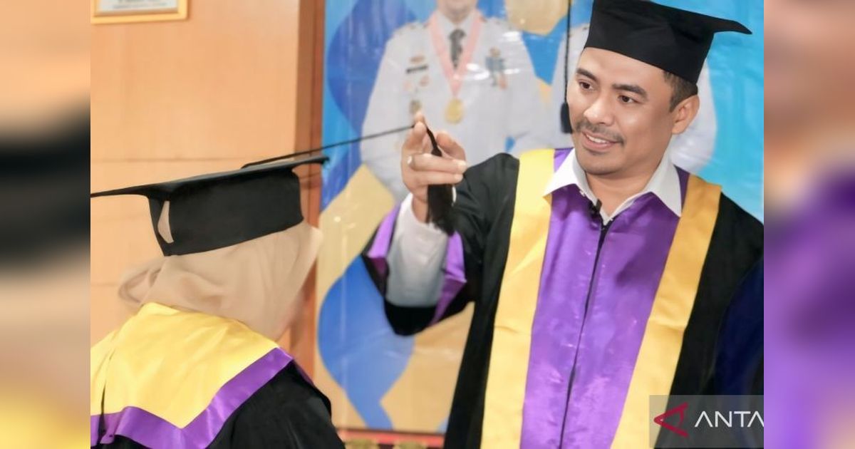 45 Lansia OKU Selatan Wisuda Setelah Ikuti Program Sekolah Lansia