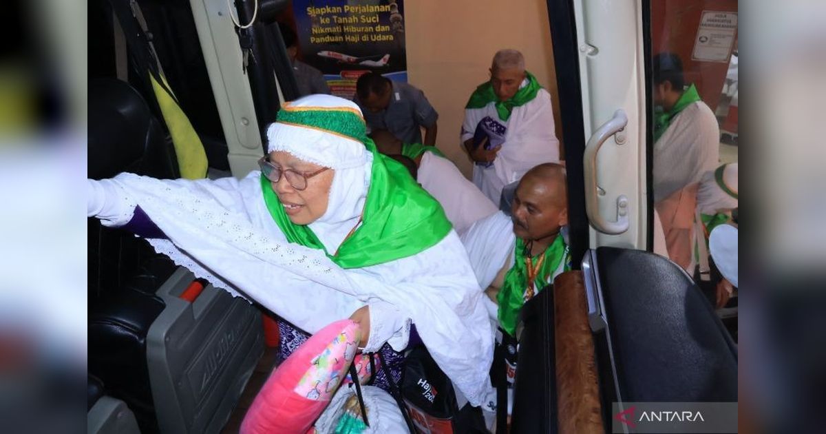 Wamenag Minta Jamaah Haji Laporkan PPIH yang Tak Melayani:  Tindak Tegas Antisipasi Masalah