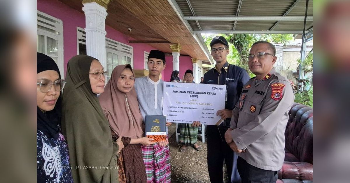 ASABRI Beri Santunan Rp547 Juta untuk Keluarga Polisi Gugur di Buton