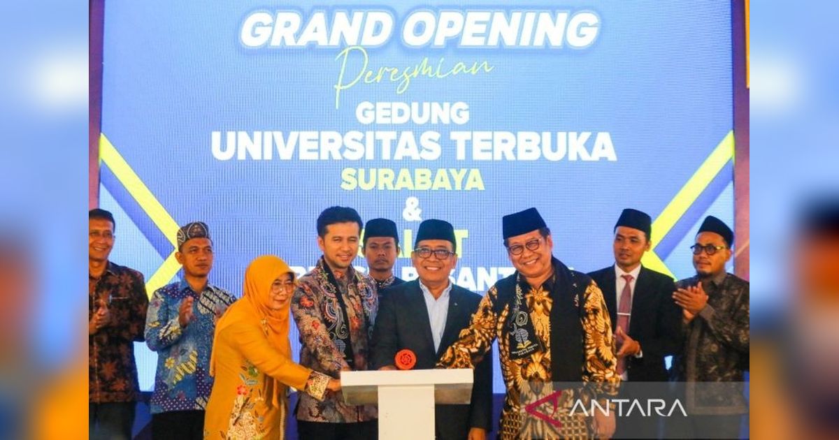 Menko PMK Resmikan Gedung Baru UT Surabaya dan Salut Pesantren: Wujud Kolaborasi Pendidikan yang Inklusif