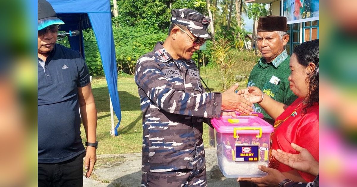 Lantamal XIV Sorong Gelar Cek Kesehatan Gratis di Pulau Ram, Wujud Kepedulian TNI AL