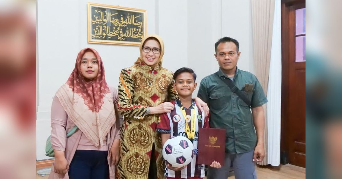 Siswa Lumajang, Yusuf Achmady, Raih Prestasi Internasional di Sepak Bola