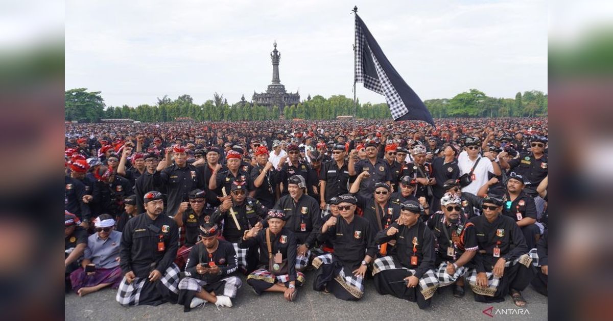 13.000 Pecalang Bali Deklarasikan Penolakan Premanisme Berkedok Ormas