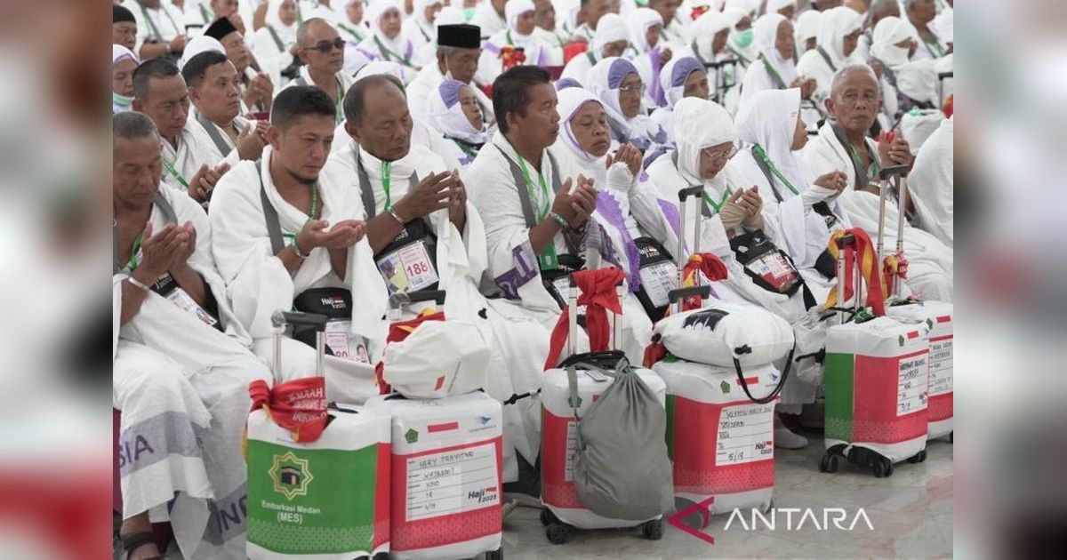 5.019 Calon Haji Embarkasi Medan Berangkat ke Tanah Suci